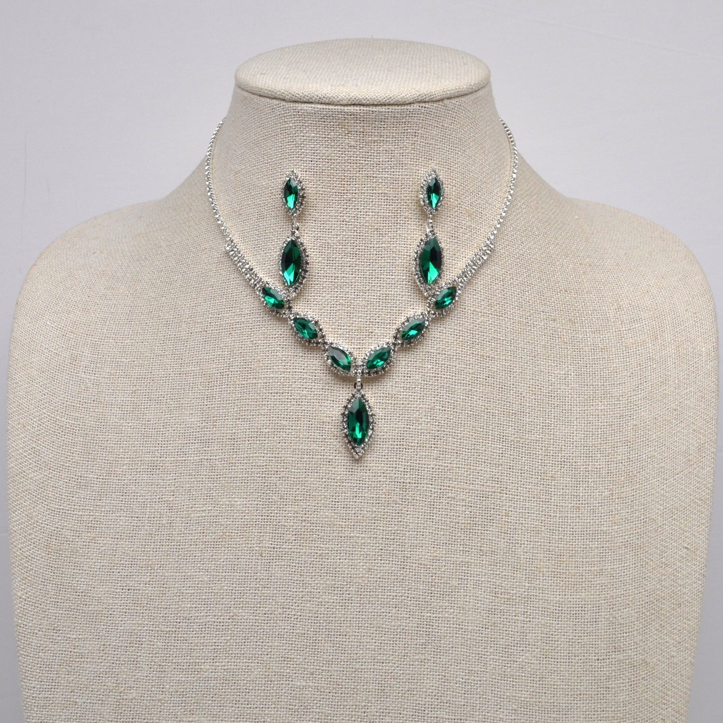 2 pc Crystal Emerald Set