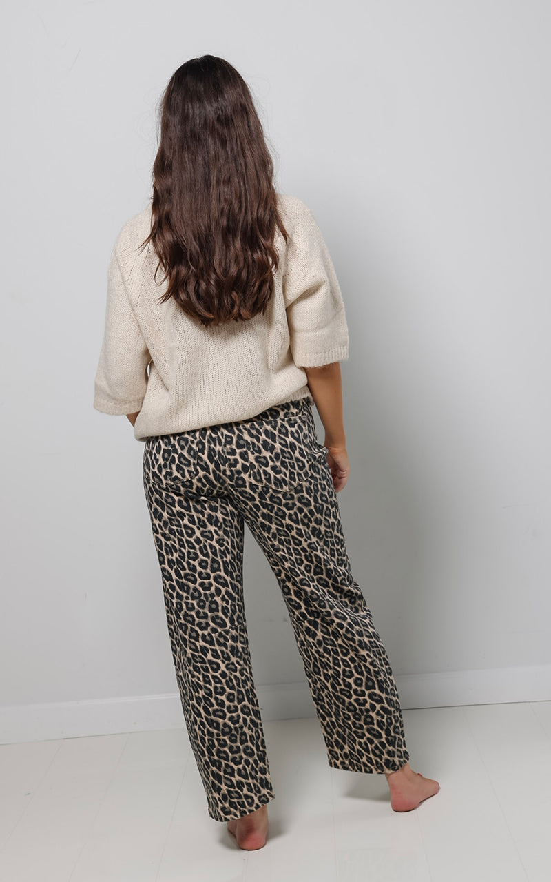 High Rise Leopard Barrel