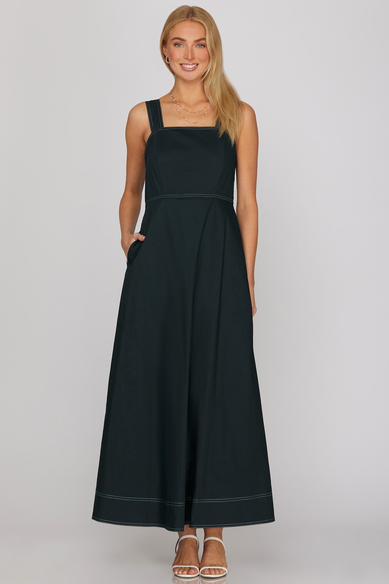 Contrast Maxi Dress