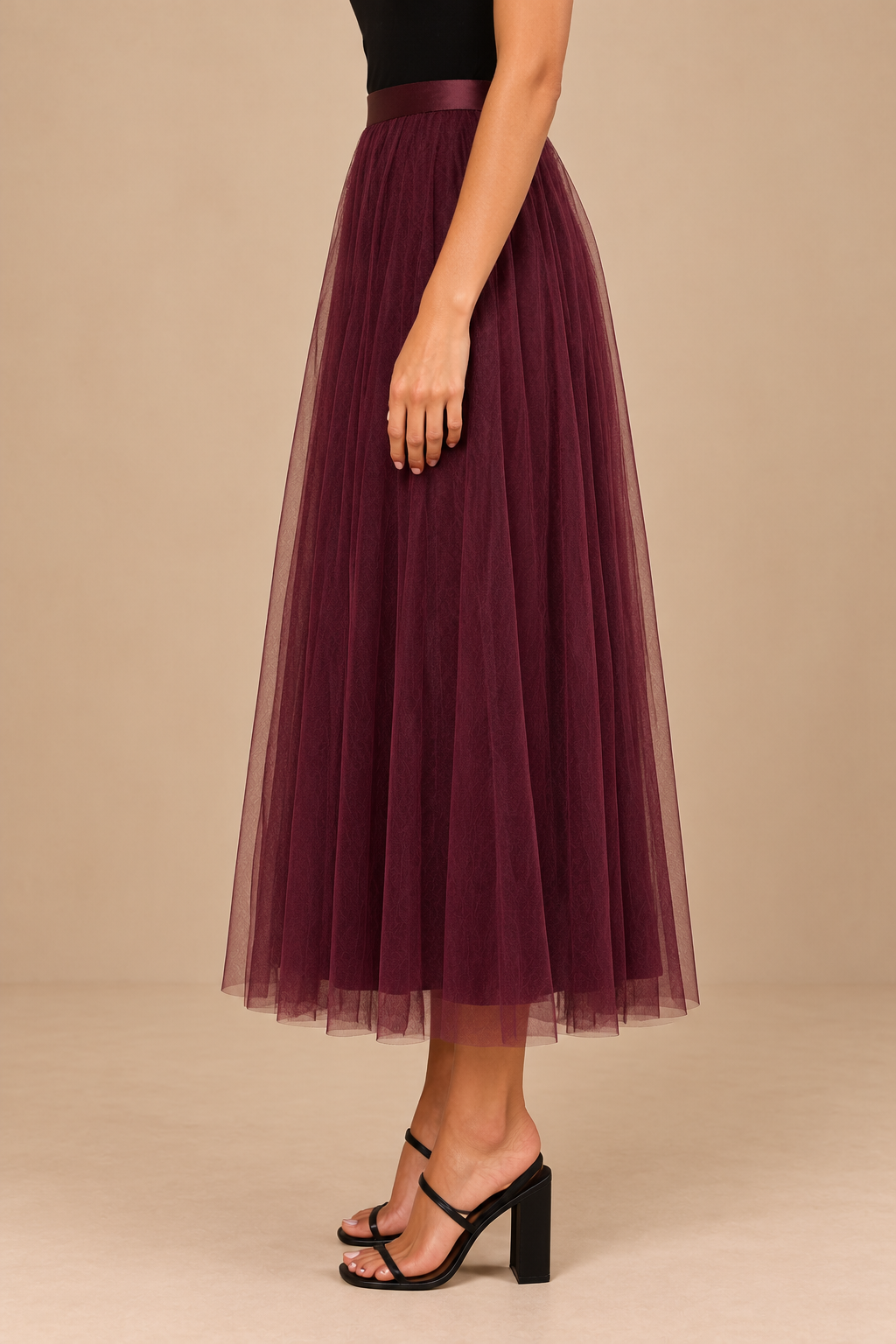 Amber Slim Fit Tulle Skirt